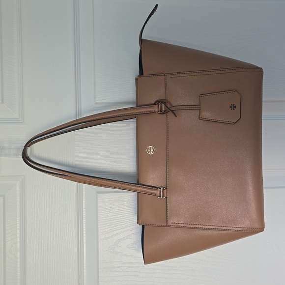 Tory Burch handbag - Picture 1 of 15